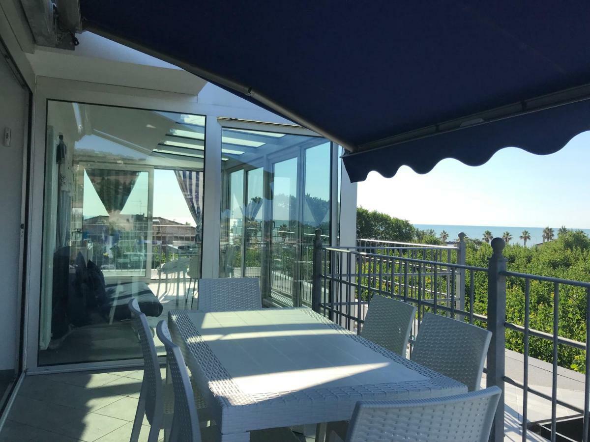 Attico Sul Mare Lejlighed Fermo Eksteriør billede